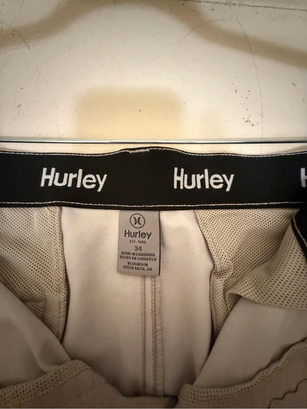 Hurley Men's Beige Flat-Front Casual Shorts